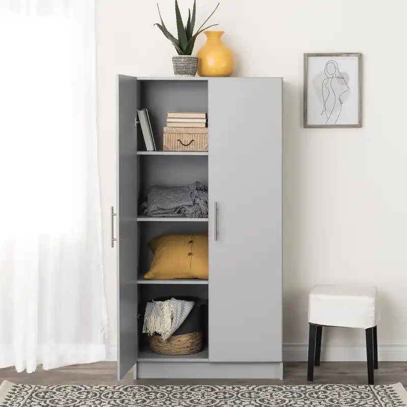Armoire de rangement 32